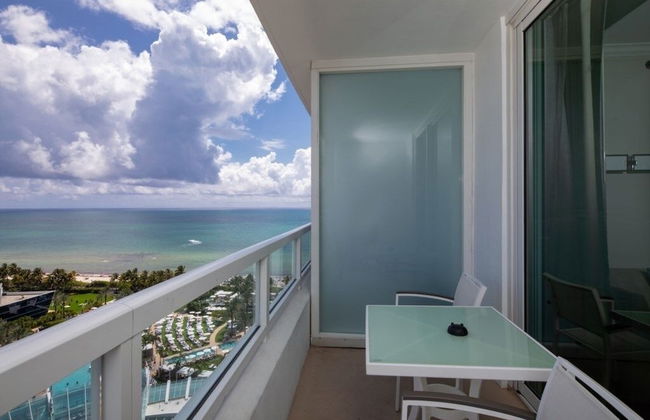 Fontainebleau Tresor Bay/ocean View Junior Suite 1 Bedroom Hotel Room - Photo 28