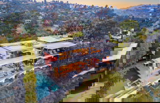 Foto 1 - Hollywood Overlook by Avantstay Private Pool + Hot Tub Panoramic Views