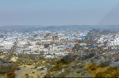 Foto 33 - Hollywood Overlook by Avantstay Private Pool + Hot Tub Panoramic Views