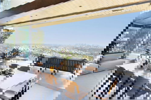 Foto 5 - Hollywood Overlook by Avantstay Private Pool + Hot Tub Panoramic Views