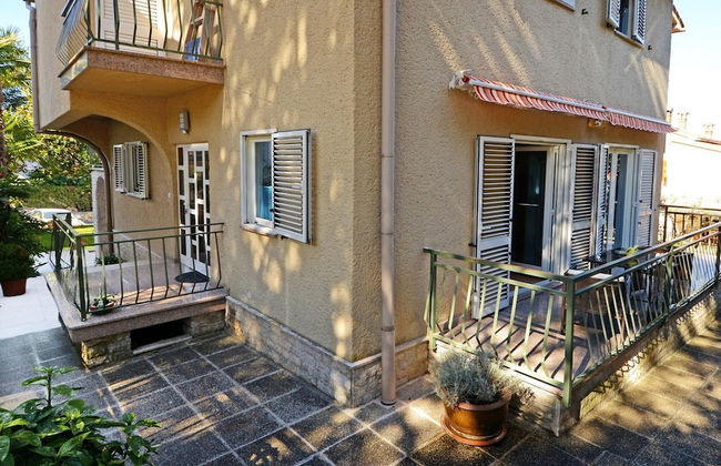 Graceful Apartment in Nature - Photo 15