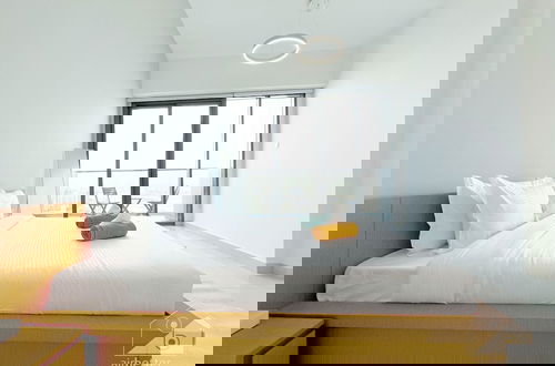 Foto 4 - Luxury 1B With Balcony in Blue Wave Tower Dubai