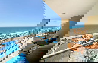 Foto 3 - Tranquil Tides Oceanfront Family Oasis