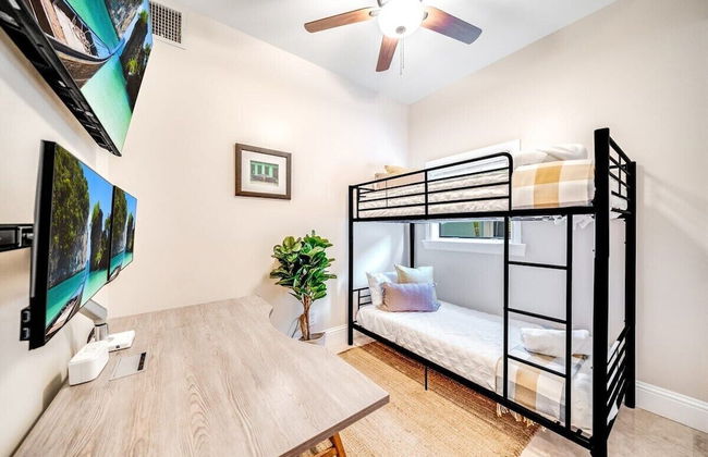 50% off 5BR Luxury Mins to Las Olas, Shops & Beach - Foto 9