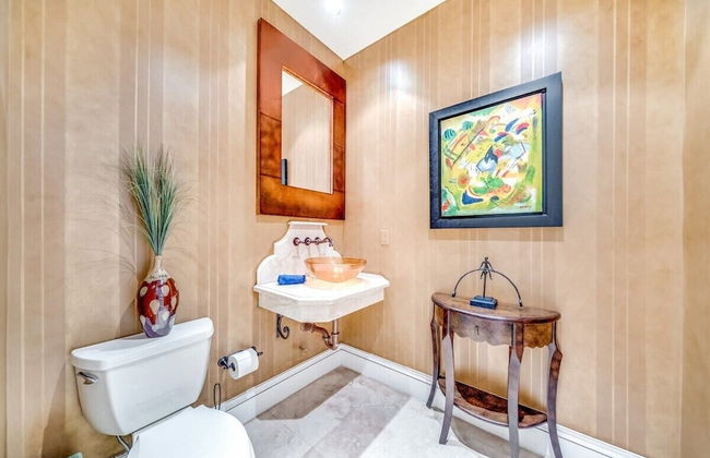 50% off 5BR Luxury Mins to Las Olas, Shops & Beach - Foto 17