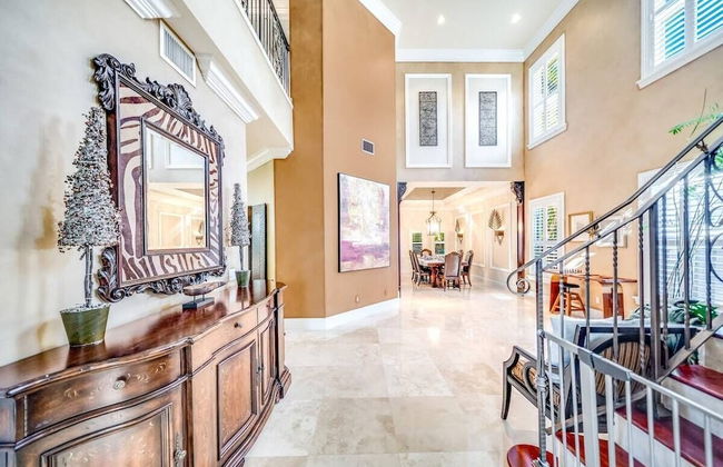 50% off 5BR Luxury Mins to Las Olas, Shops & Beach - Foto 31