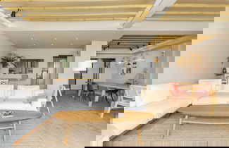 Foto 1 - Infinity & Beyond seafront apartments