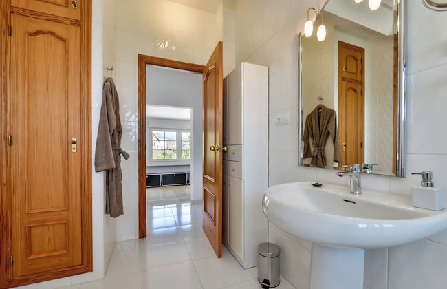 Very Luxurious Seaside Villa With Private Pool - Foto 16