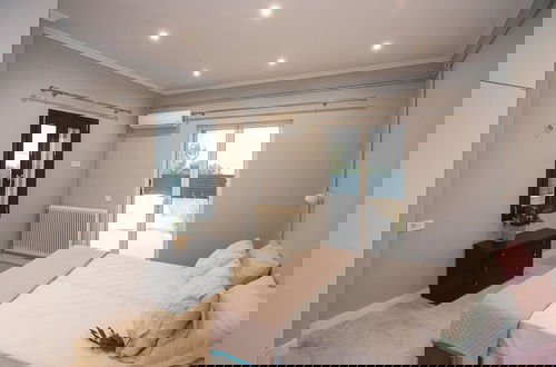 Foto 6 - Gigi Star Luxury ApartVilla with Pool, Sea View