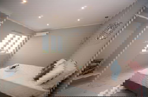 Foto 11 - Gigi Star Luxury ApartVilla with Pool, Sea View