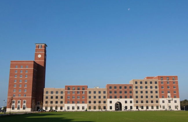 Bay Campus - Foto 1