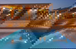 Photo 1 - Avelia Luxury Villa With Private Pool