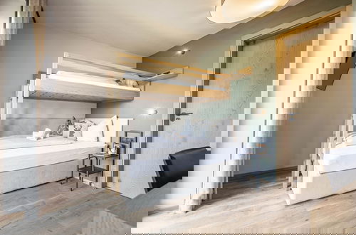 Foto 3 - Beautiful Apartment in Tyrol With Terrace
