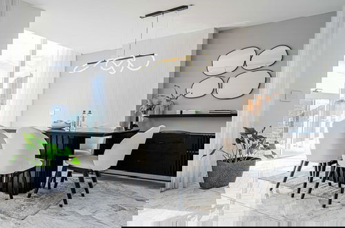 Photo 11 - w Amazing 2BR in Wanders and Yoo