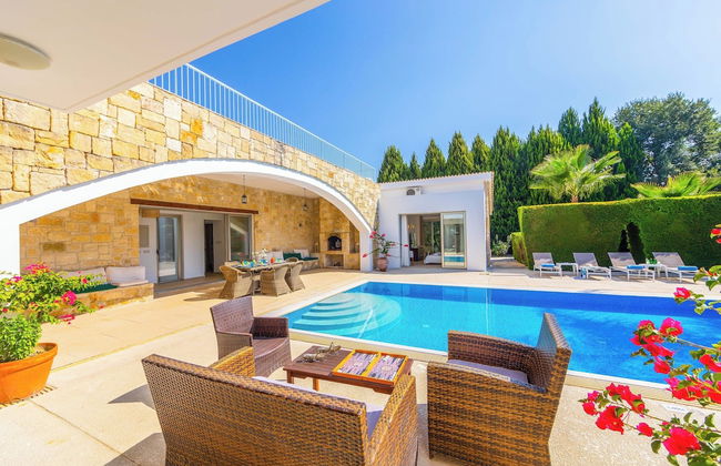 Villa Zoey - Photo 34