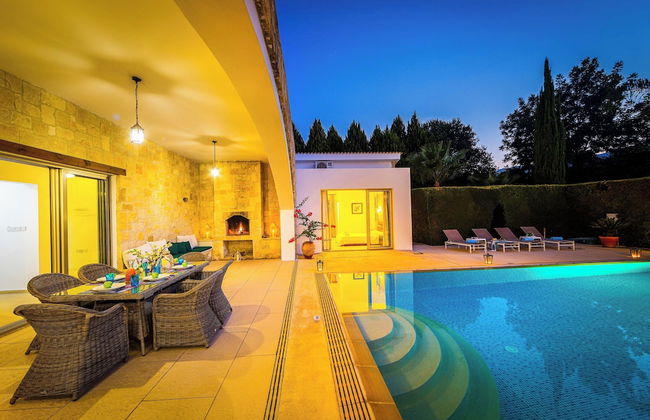 Villa Zoey - Photo 30