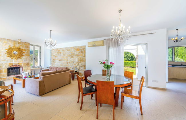 Villa Zoey - Photo 4