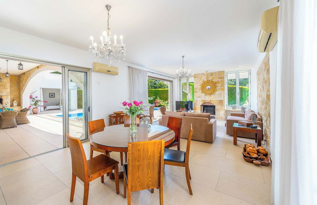 Villa Zoey - Photo 15