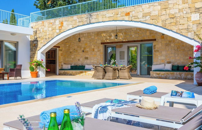 Villa Zoey - Photo 24