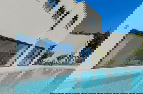Foto 1 - Olive Grove Villas with Private Pools