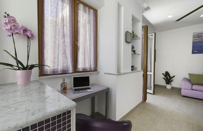 ROSE SORRENTO HOUSE - Photo 11