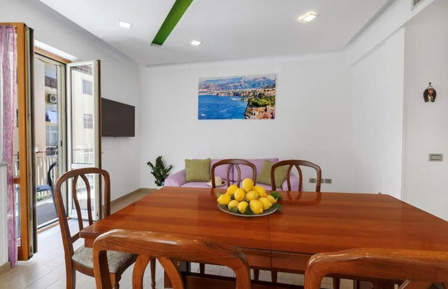 ROSE SORRENTO HOUSE - Photo 10