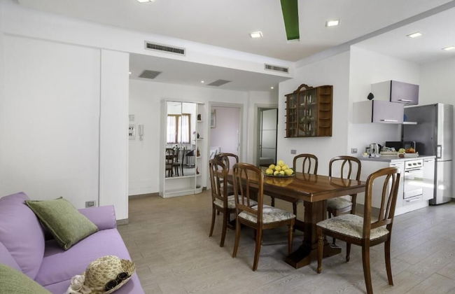 ROSE SORRENTO HOUSE - Photo 9