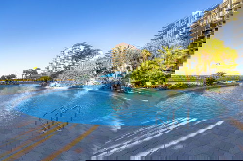 Foto 35 - 2BR Condo in Edgewater Resort With Golf, Tennis, Pools & Free Tram Service!