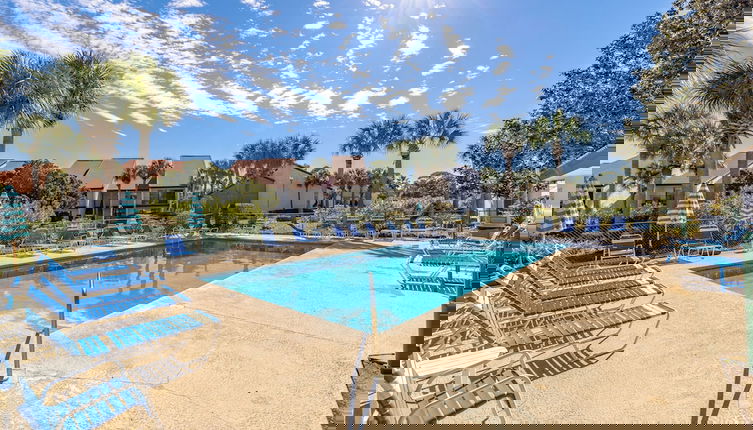 Foto 1 - 2BR Condo in Edgewater Resort With Golf, Tennis, Pools & Free Tram Service!