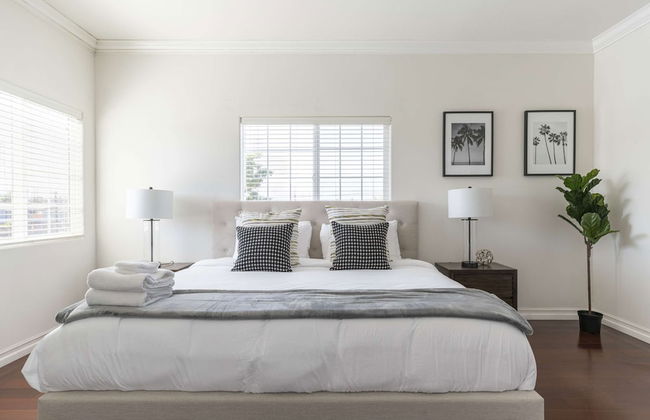 Chic & Cozy Home - Perfect Southern California Getaway - Photo 12