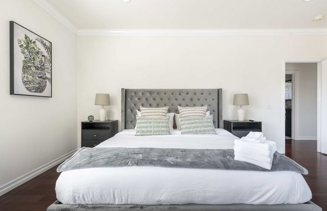 Chic & Cozy Home - Perfect Southern California Getaway - Photo 15