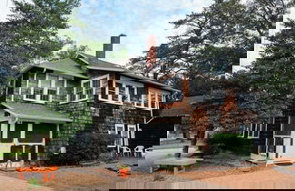 Foto 1 - King Charles Avenue 604