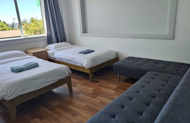 1 Double 2 single 2 Sofa Beds Suite 4 - Foto 4