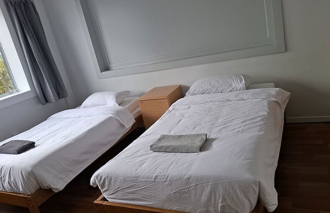 1 Double 2 single 2 Sofa Beds Suite 4 - Foto 3
