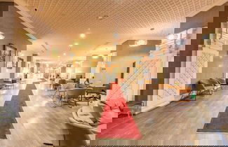 Foto 1 - World hospitality