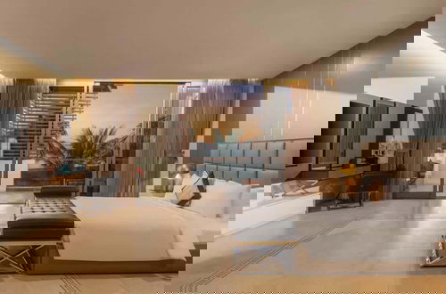 Foto 9 - 8BR Beachfront Eden: Luxury Events & Getaways