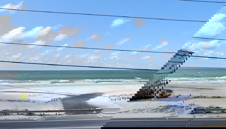 Photo 1 - Paradise Shores 200