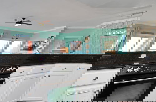 Foto 13 - Paradise Shores 200