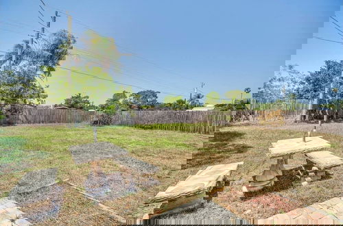 Photo 2 - Family-friendly 4BR Home: Full Kitchen, Near Beach