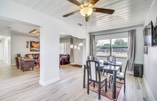 Family-friendly 4BR Home: Full Kitchen, Near Beach - Foto 22