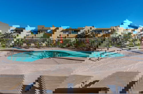 Photo 2 - Luxe 2BR Townhouse 4 Heated Pools Walk 2 Old Town
