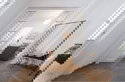 Photo 32 - Stunning 3BR - Balcony - Calea Victoriei