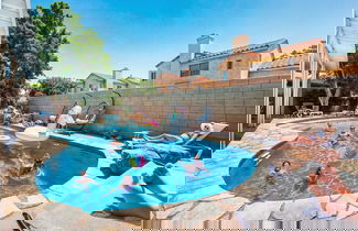 Photo 2 - Desert 6BR Pool BBQ Games Parking - S1