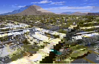Photo 1 - Rustic Modern Townhouse Old Town 4 Heated Pools