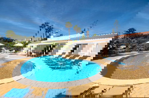 Photo 15 - Pomba Beautifully Renovated With Heated Pool