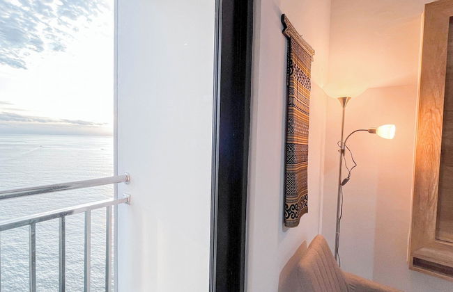 The Simply Look 1Br Apartment At Delft Ciputra Makassar - Foto 11