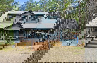 Foto 3 - Family-friendly Broken Bow Cabin w spa Game Room