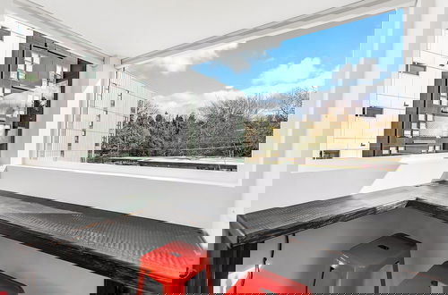 Photo 13 - Echo Loft: A Modern Escape