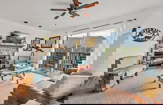 Photo 2 - Full Kitchen Mountain Views Indoor Pool Access