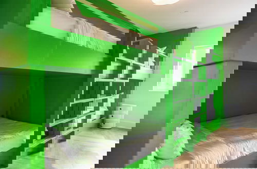 Foto 20 - Dual Bachelor Pads w/ Rooftop Lounge & Games Sleeps 26 5 Min to Broadway